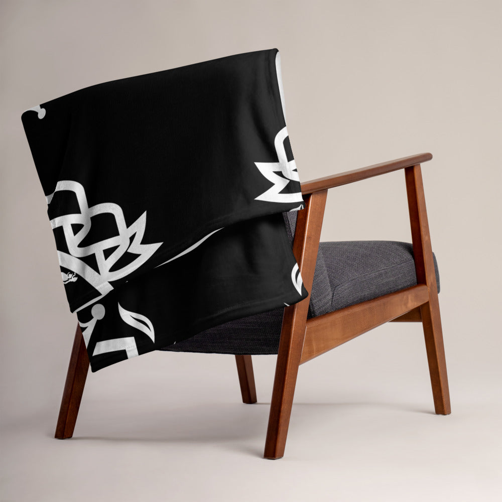 House of Barretti Throw Blanket